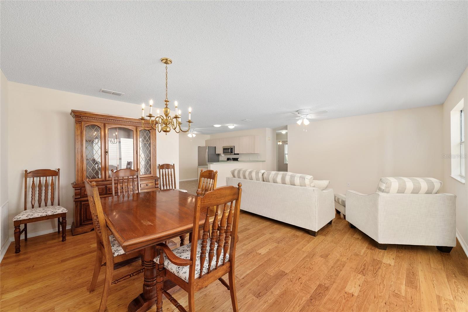 Image 10 of 32 For 1717 Moreno Place