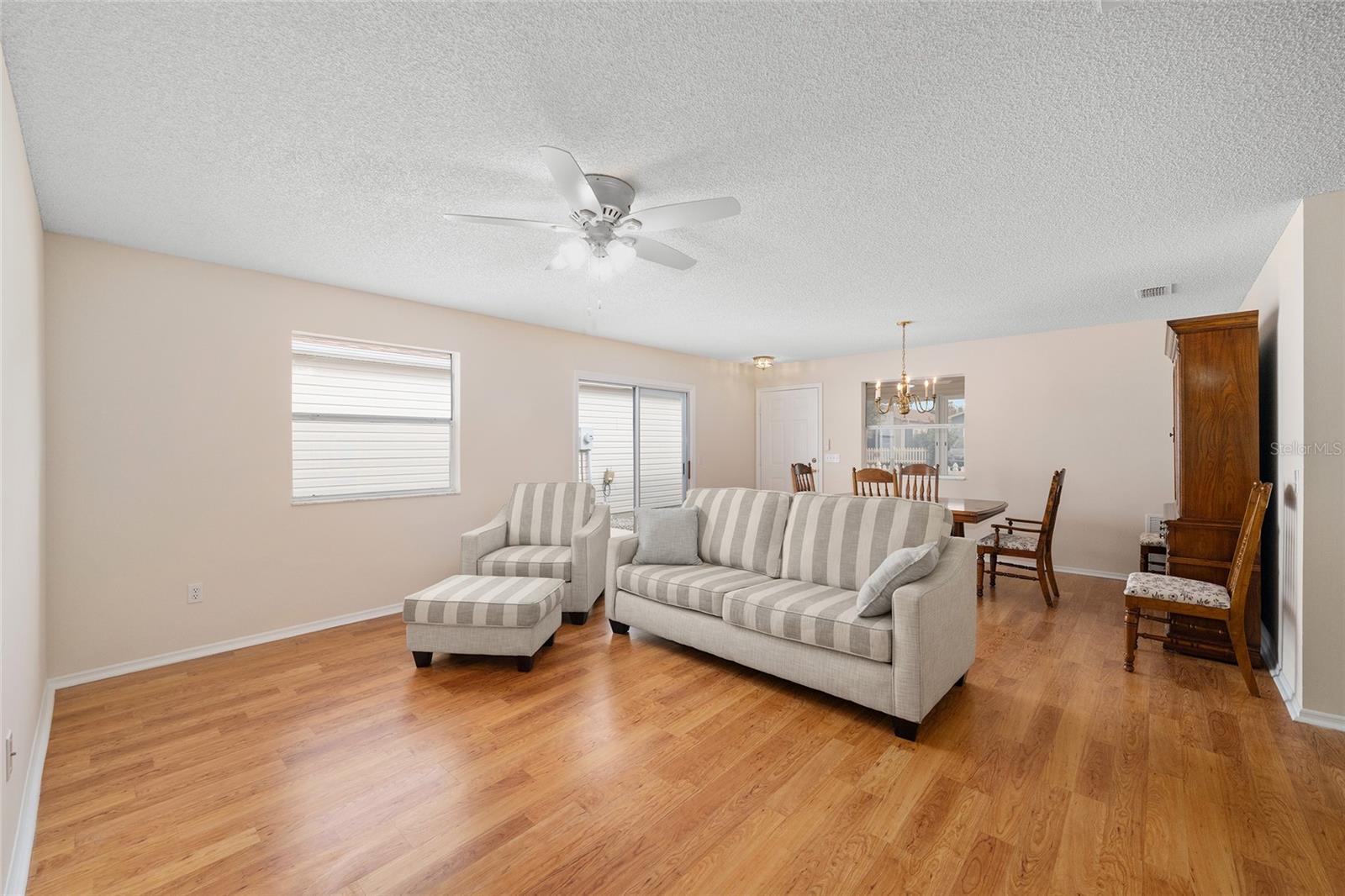 Image 14 of 32 For 1717 Moreno Place