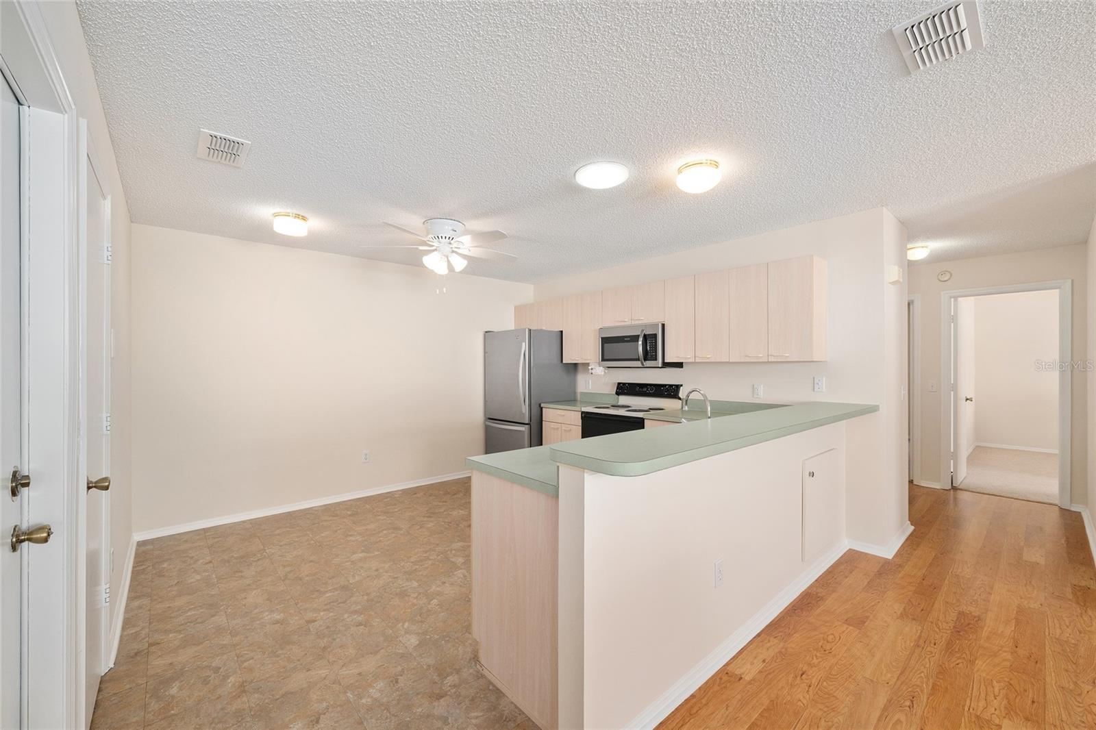 Image 16 of 32 For 1717 Moreno Place