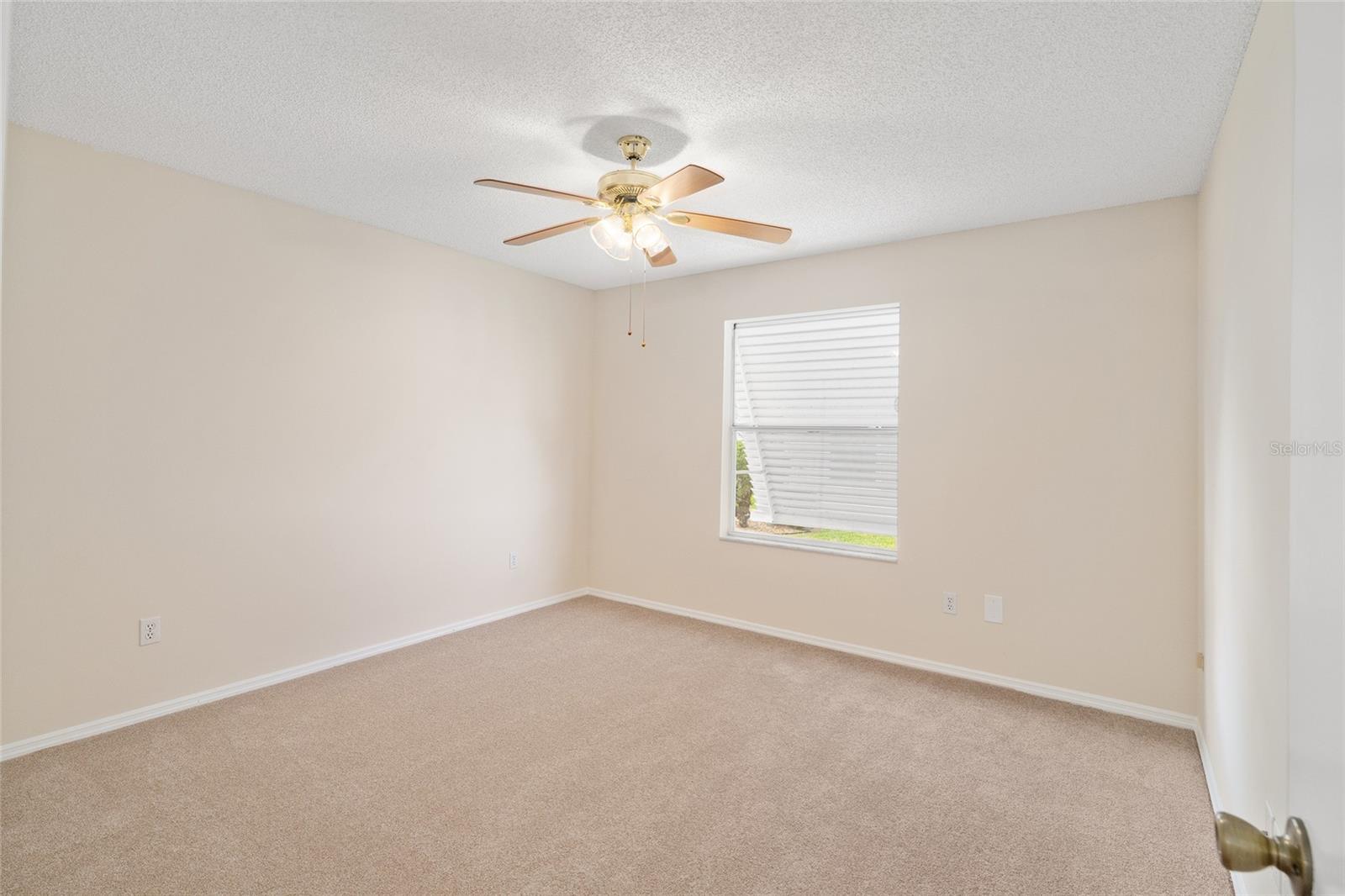 Image 24 of 32 For 1717 Moreno Place