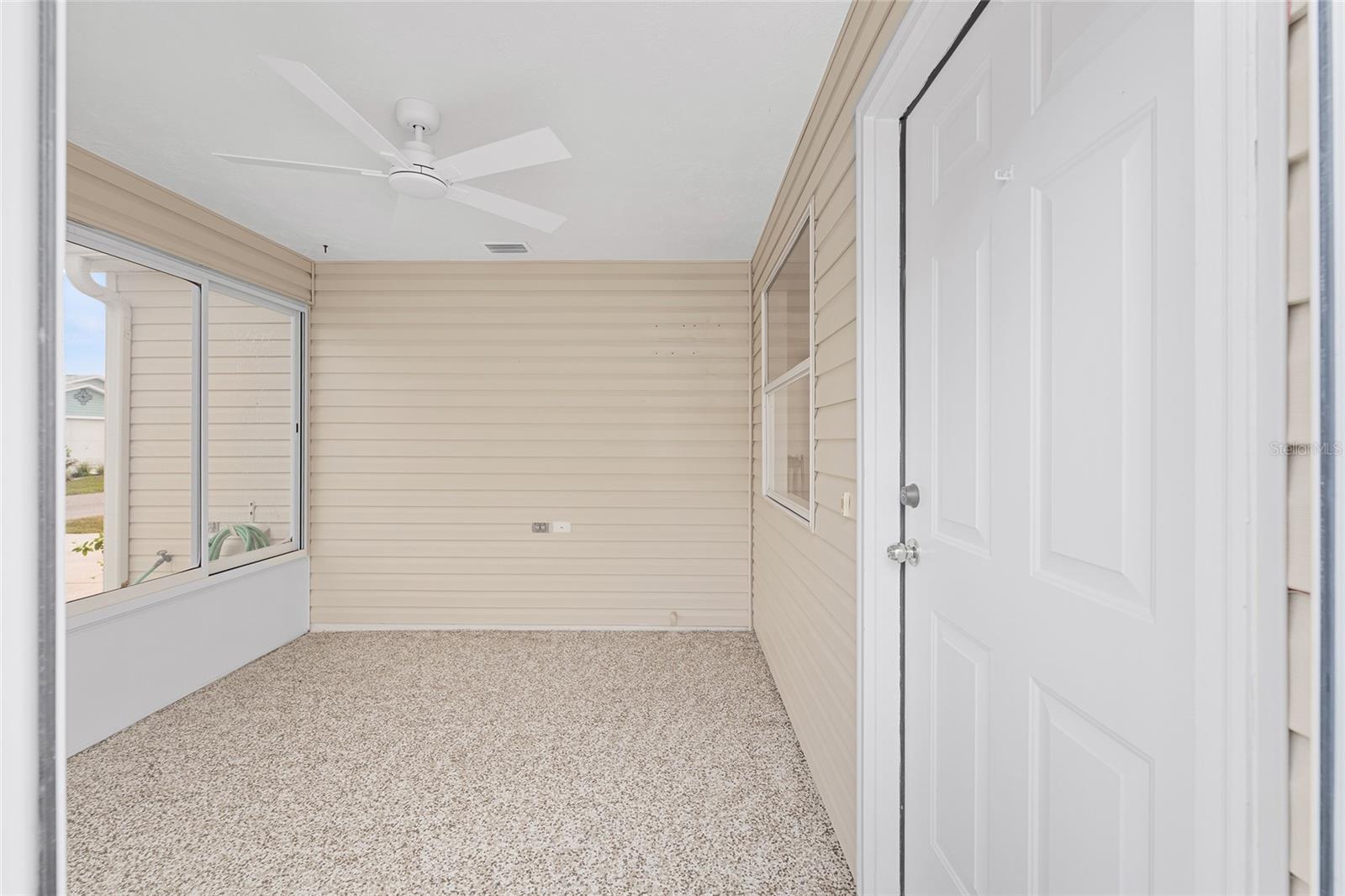 Image 7 of 32 For 1717 Moreno Place