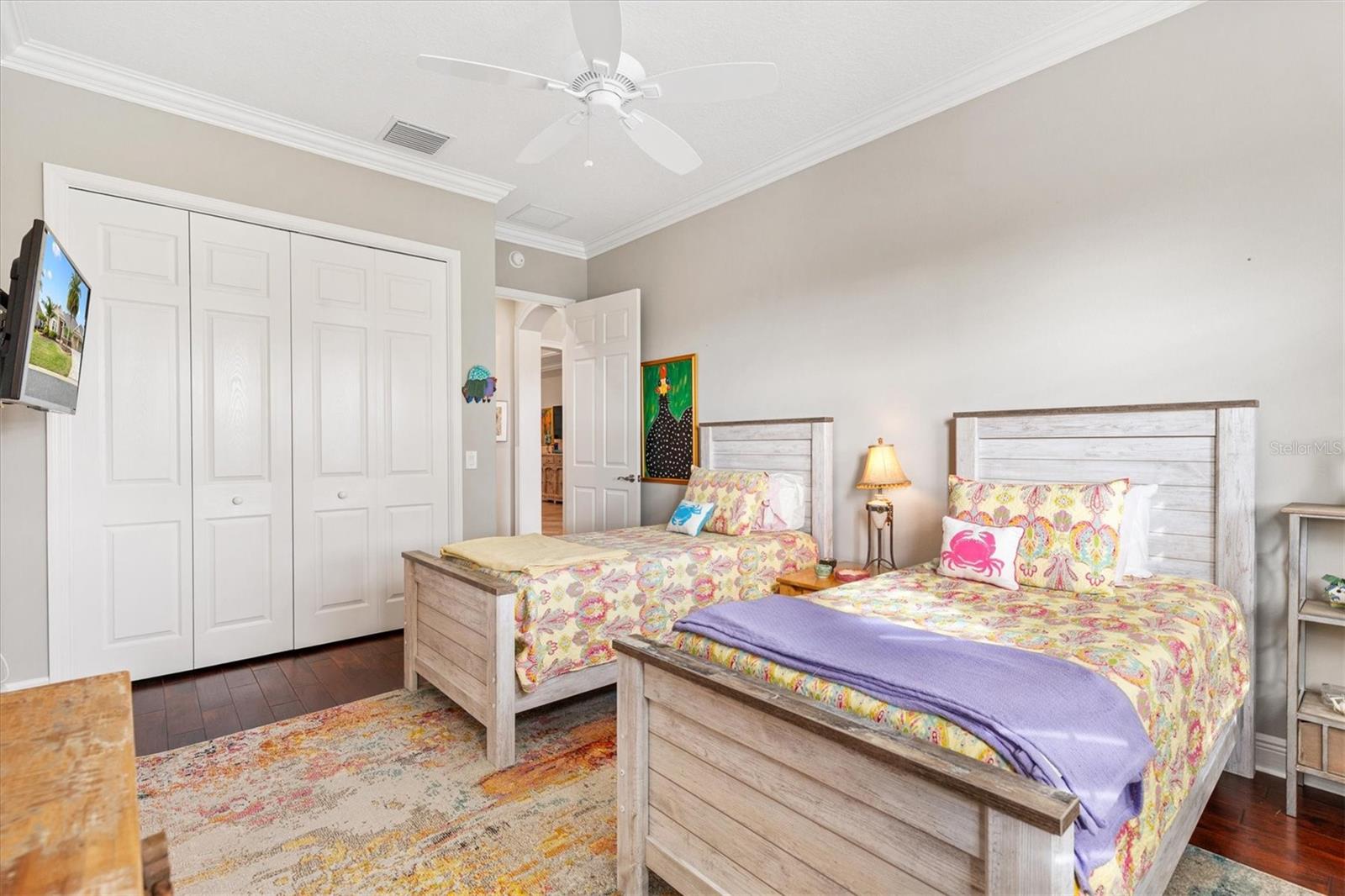 Image 31 of 65 For 984 Iron Oak Way