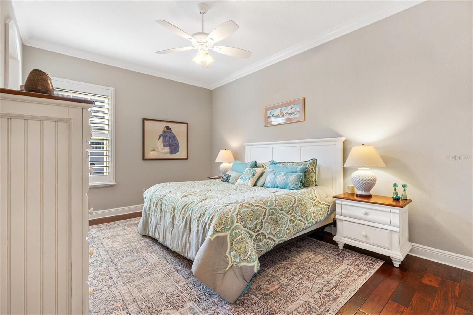 Image 34 of 65 For 984 Iron Oak Way