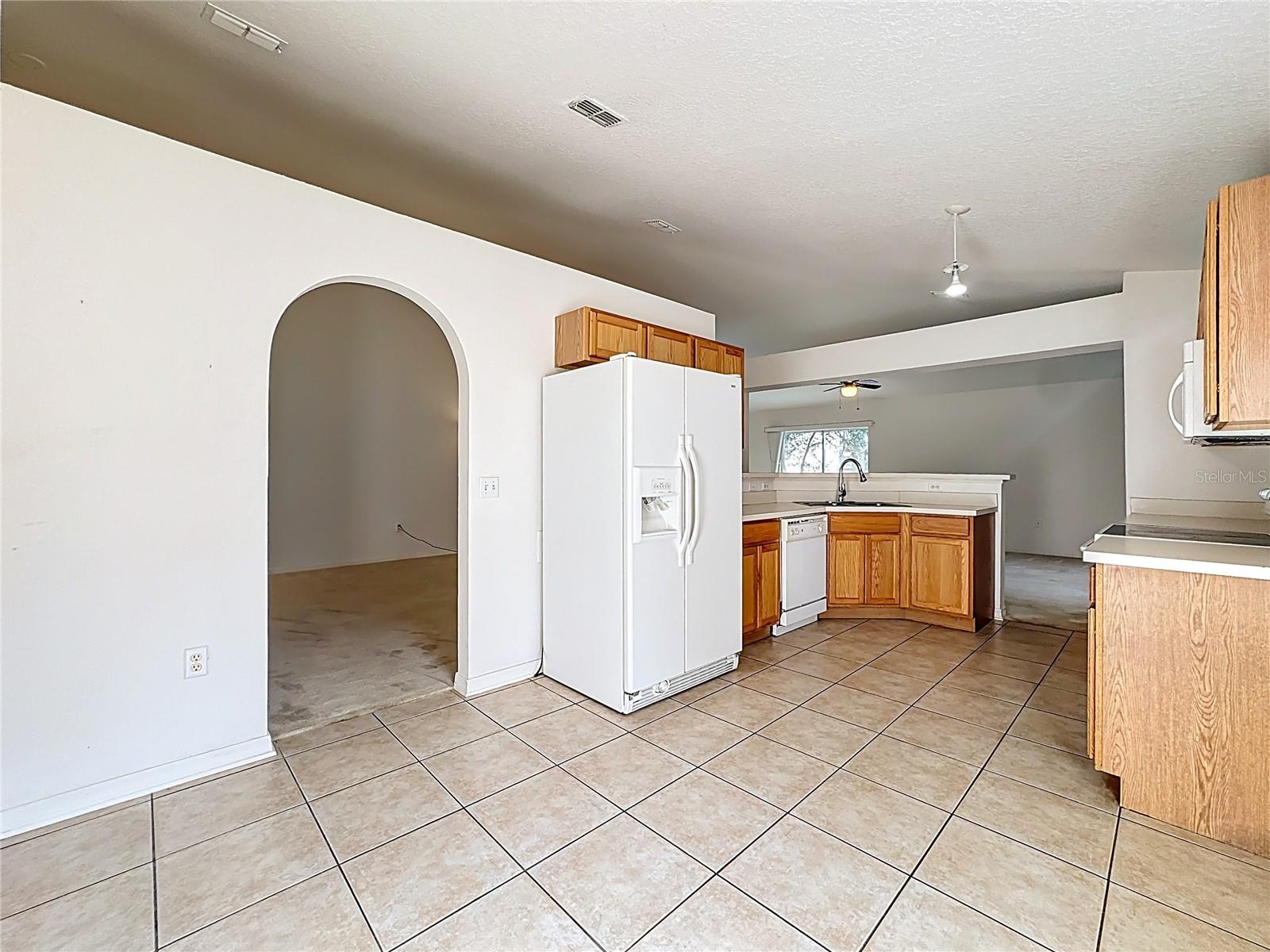 Image 13 of 44 For 2406 Tealwood Circle