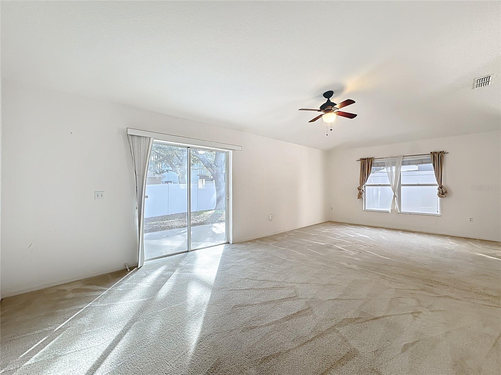 Image 22 of 44 For 2406 Tealwood Circle