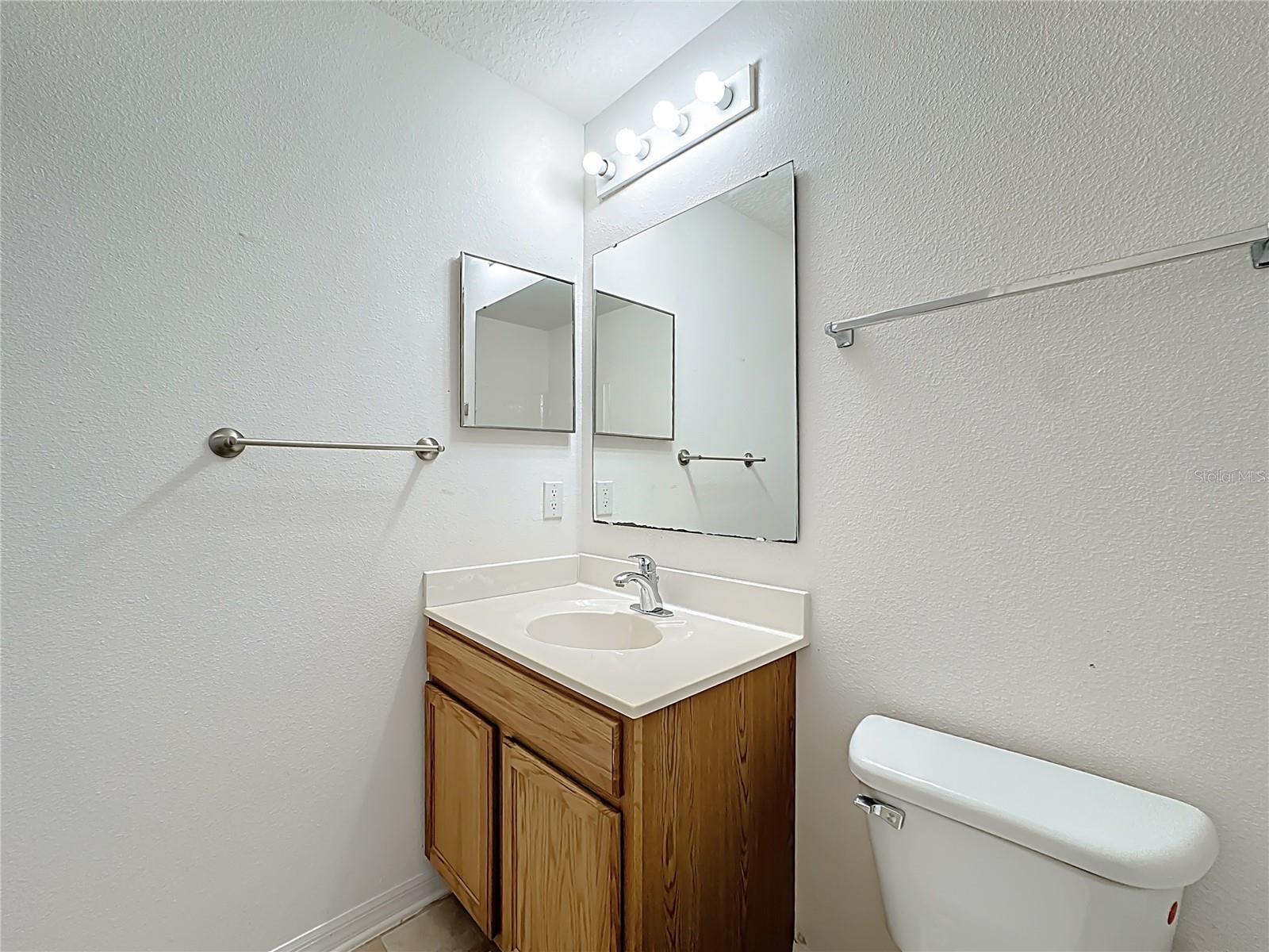 Image 28 of 44 For 2406 Tealwood Circle