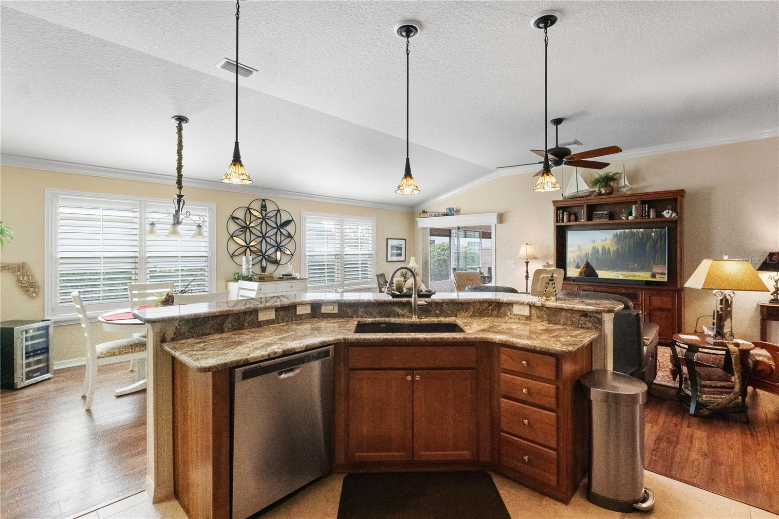 Image 12 of 46 For 552 Wekiva Street