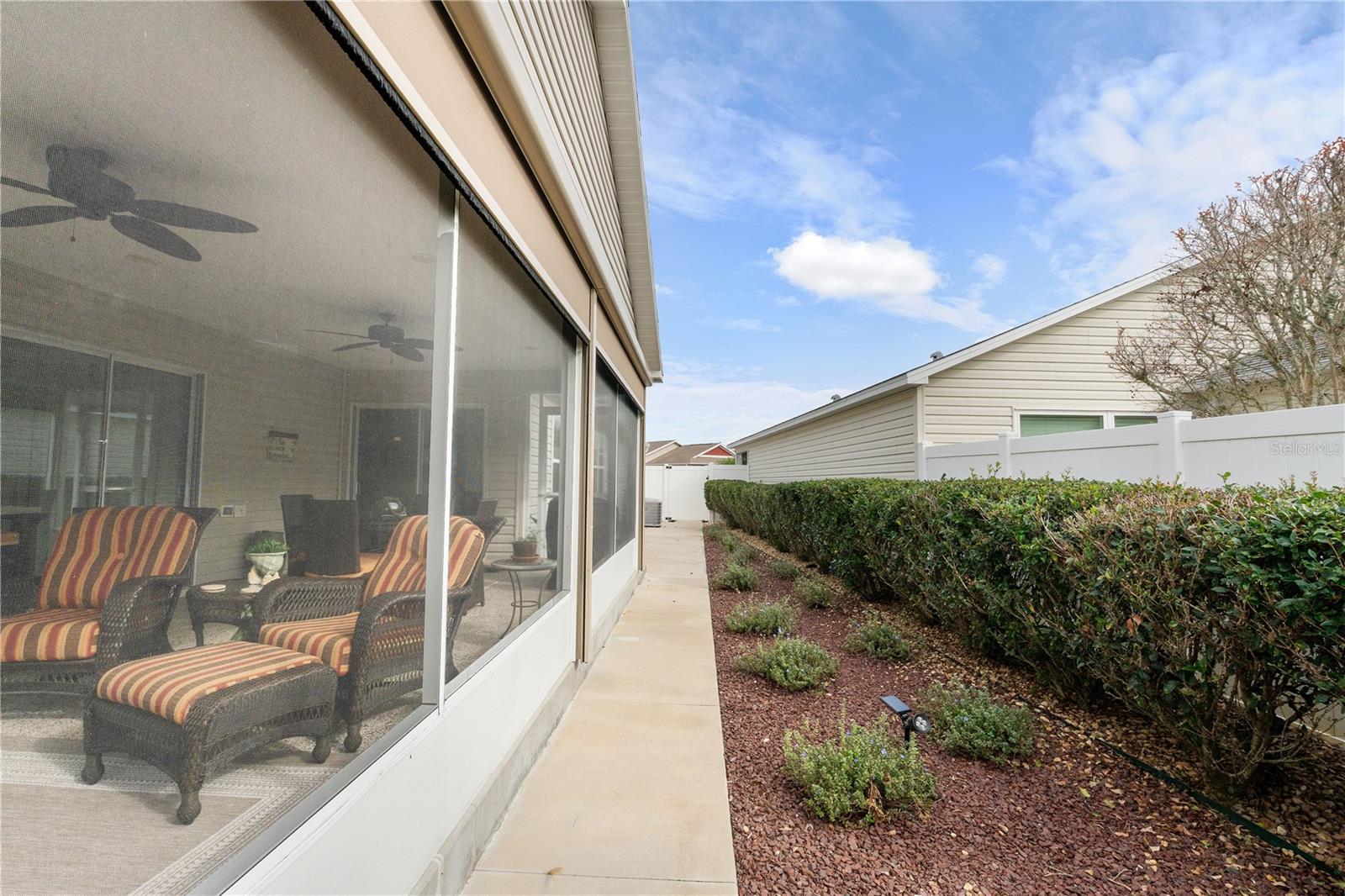 Image 39 of 46 For 552 Wekiva Street