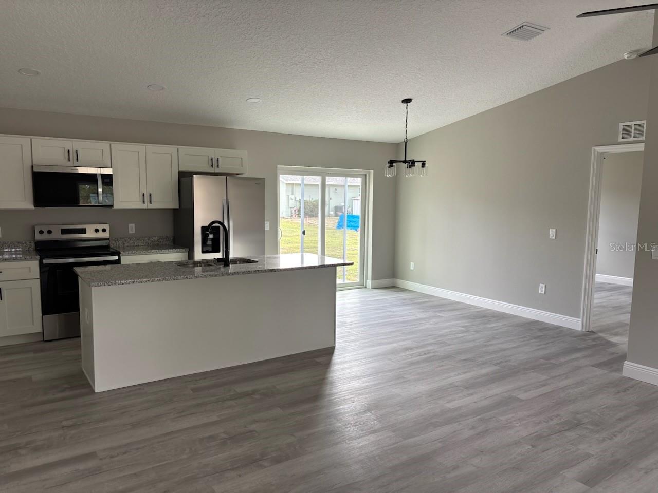 Image 11 of 28 For 2306 Menores Drive