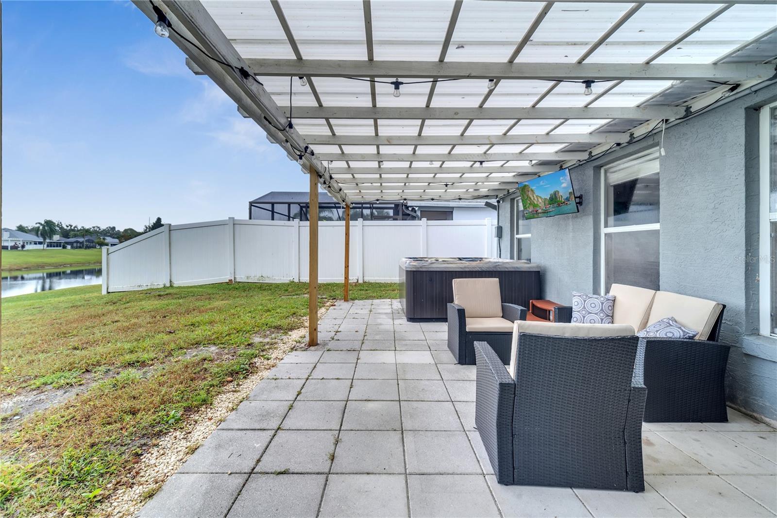 Image 27 of 31 For 12819 Waterhaven Circle