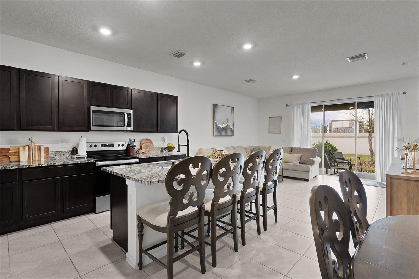 Image 10 of 45 For 5349 Pinecone Court