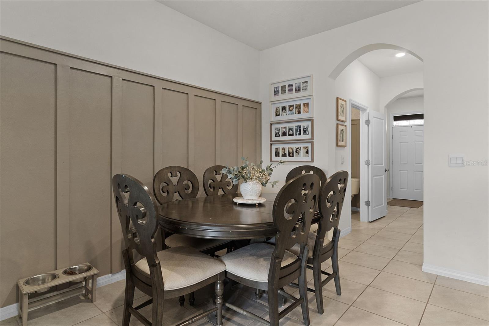 Image 20 of 45 For 5349 Pinecone Court