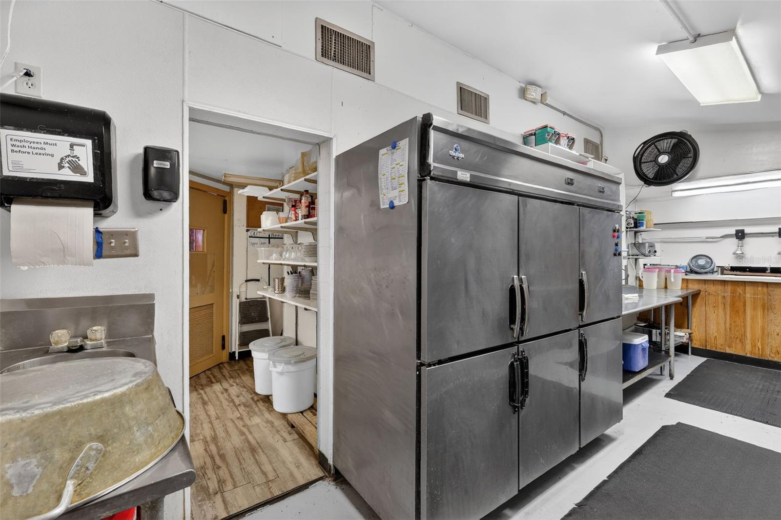 Image 25 of 49 For Address Not Provided