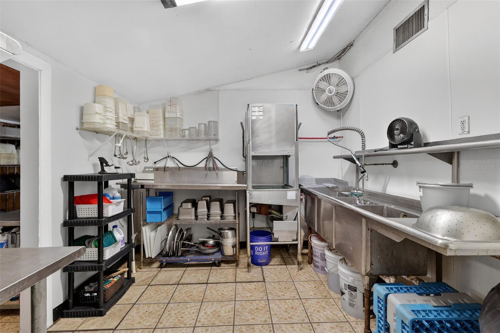 Image 27 of 49 For Address Not Provided