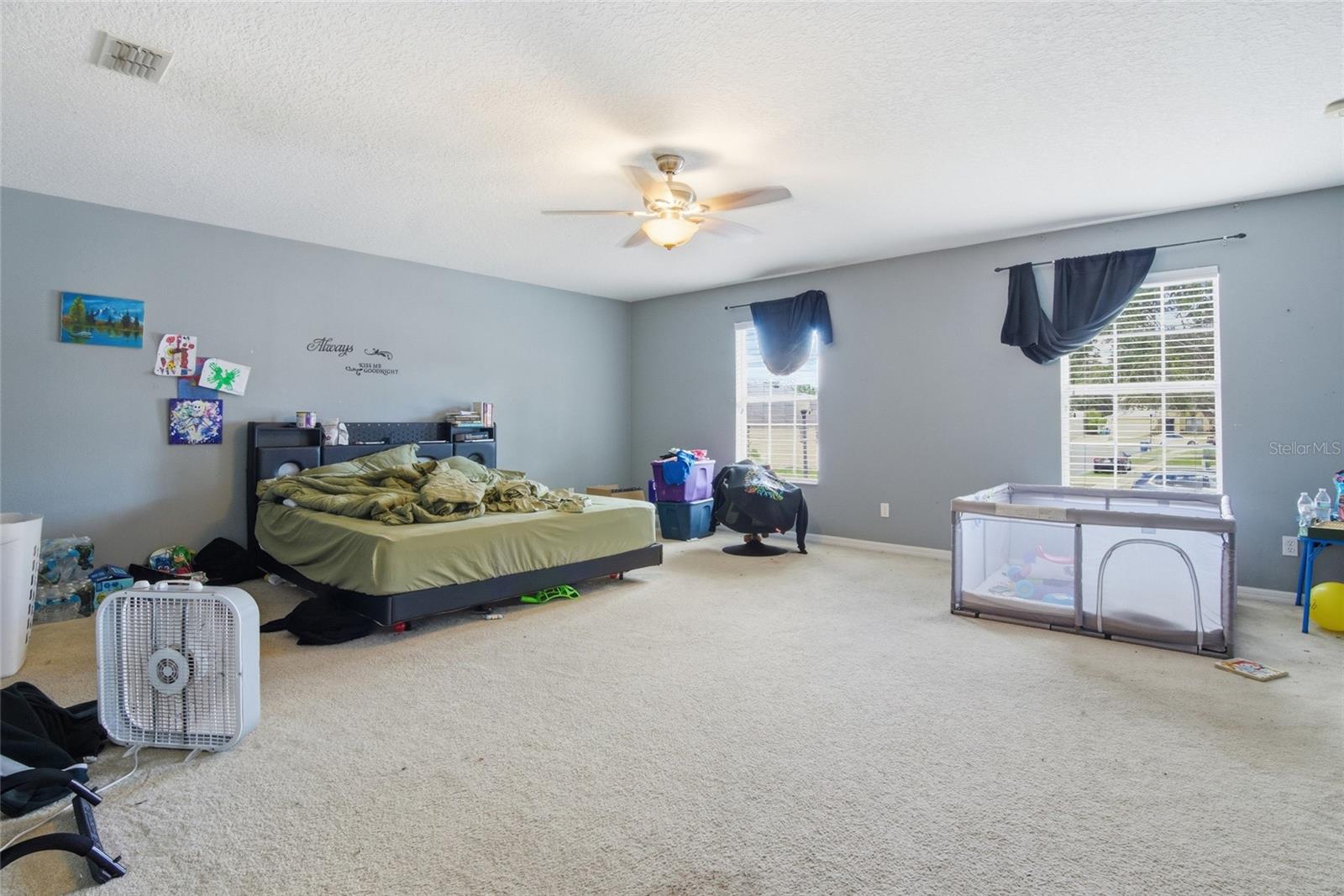 Image 19 of 24 For 2463 Martins Run