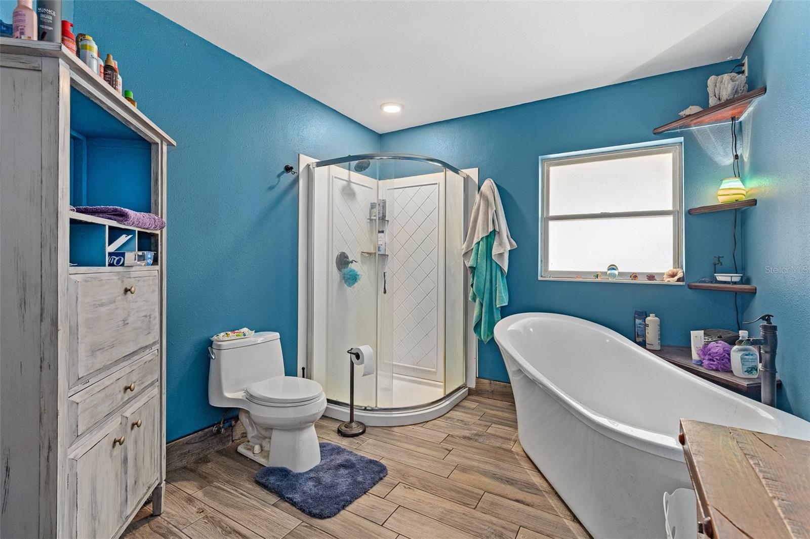 Image 34 of 84 For 3820 Orange Drive