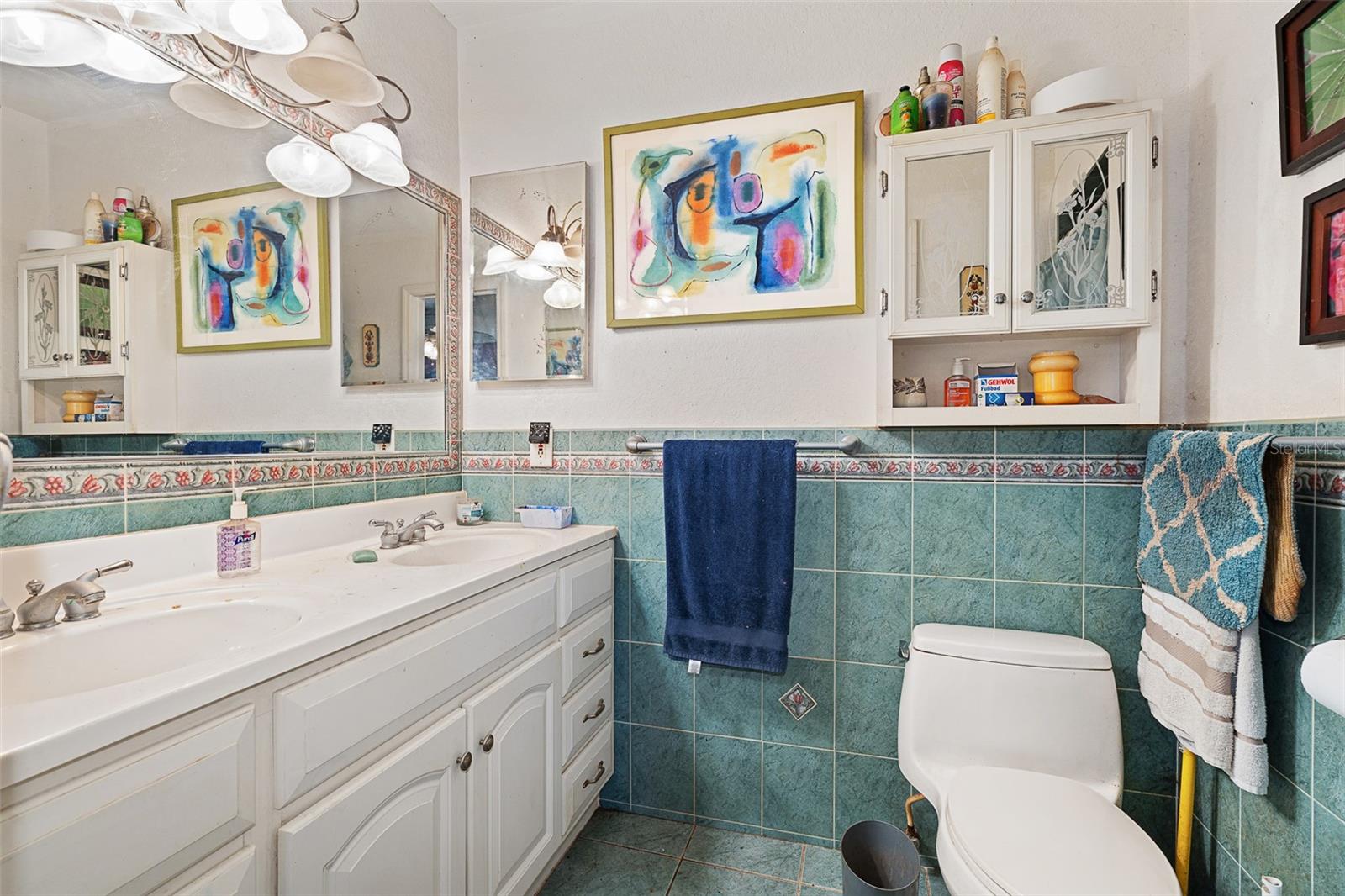 Image 38 of 84 For 3820 Orange Drive