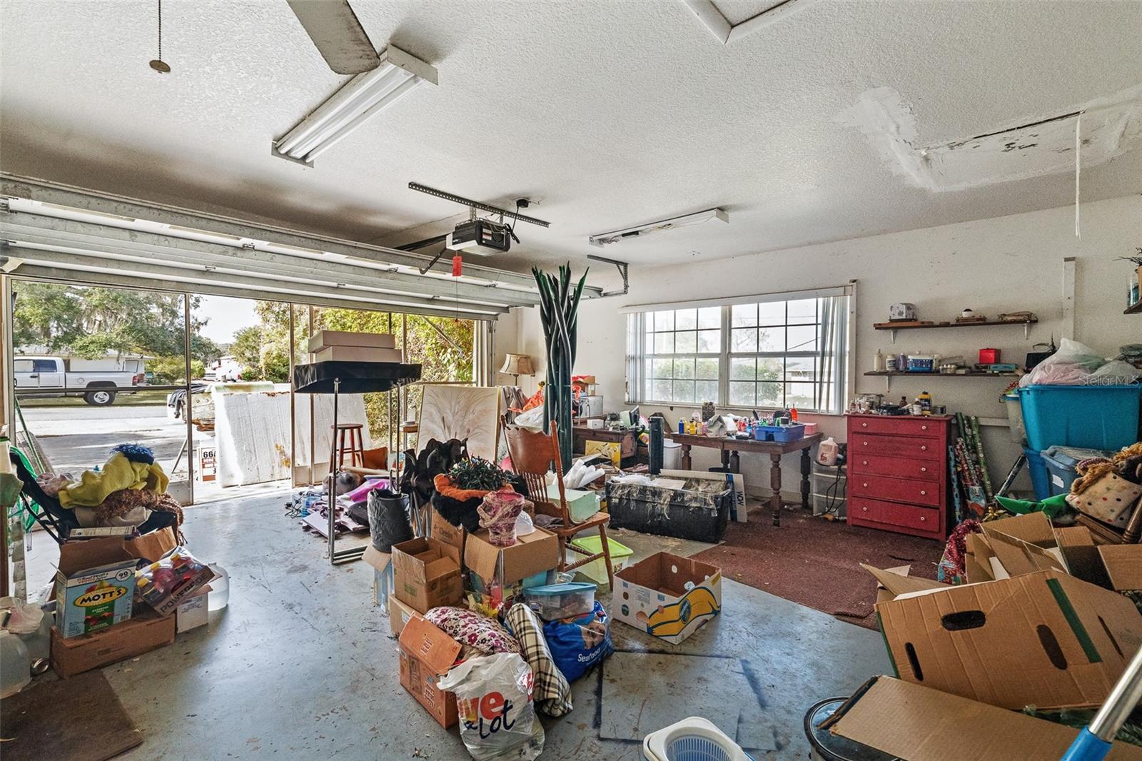 Image 43 of 84 For 3820 Orange Drive