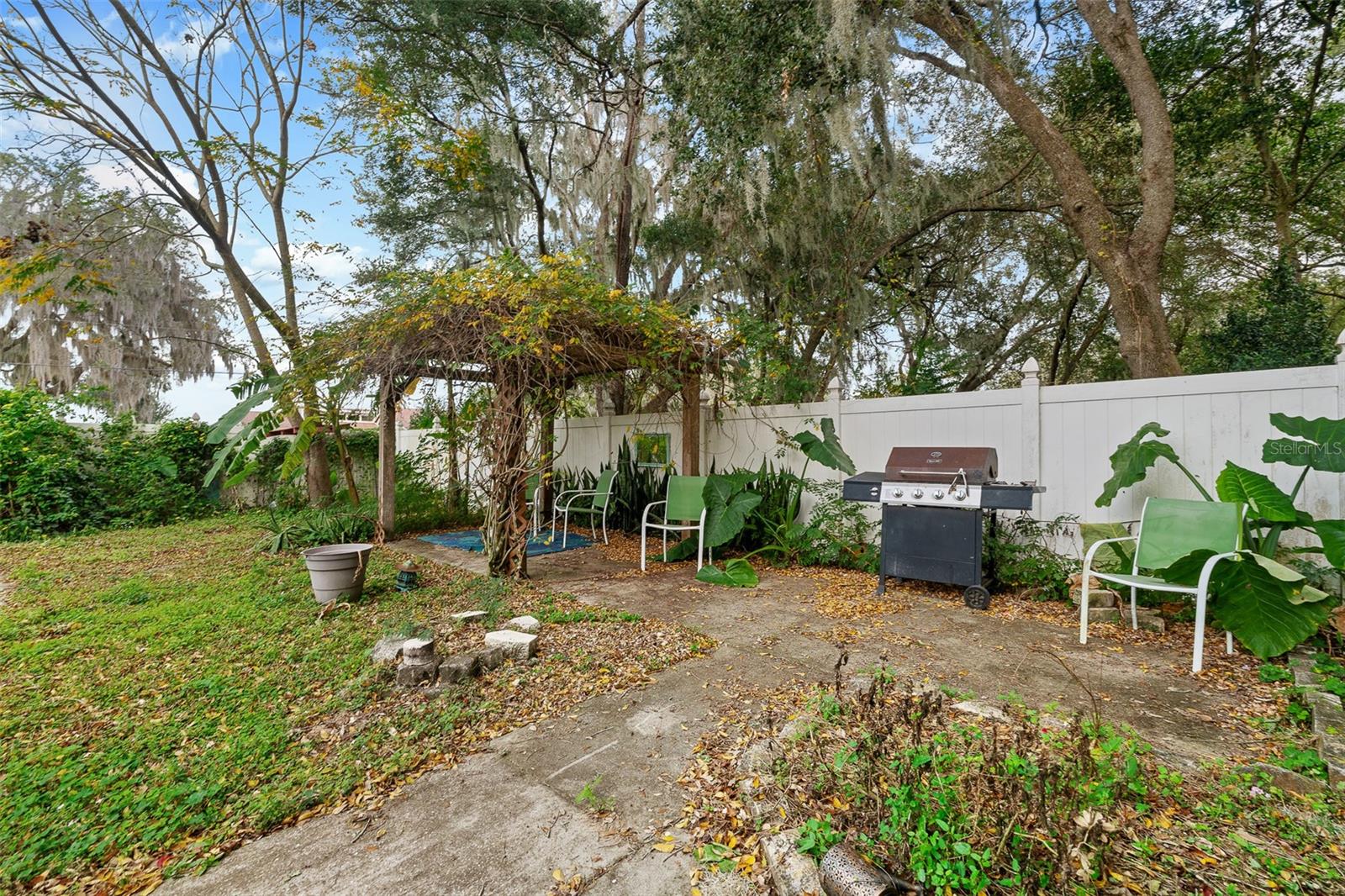 Image 50 of 84 For 3820 Orange Drive