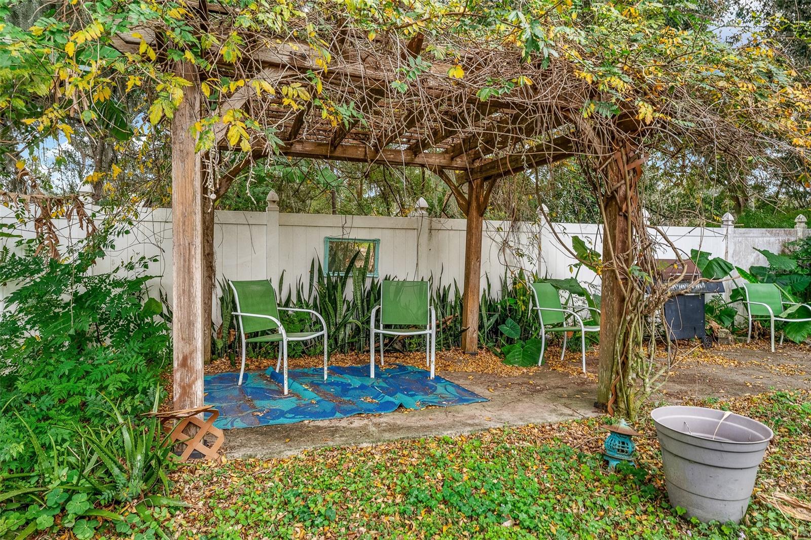 Image 51 of 84 For 3820 Orange Drive