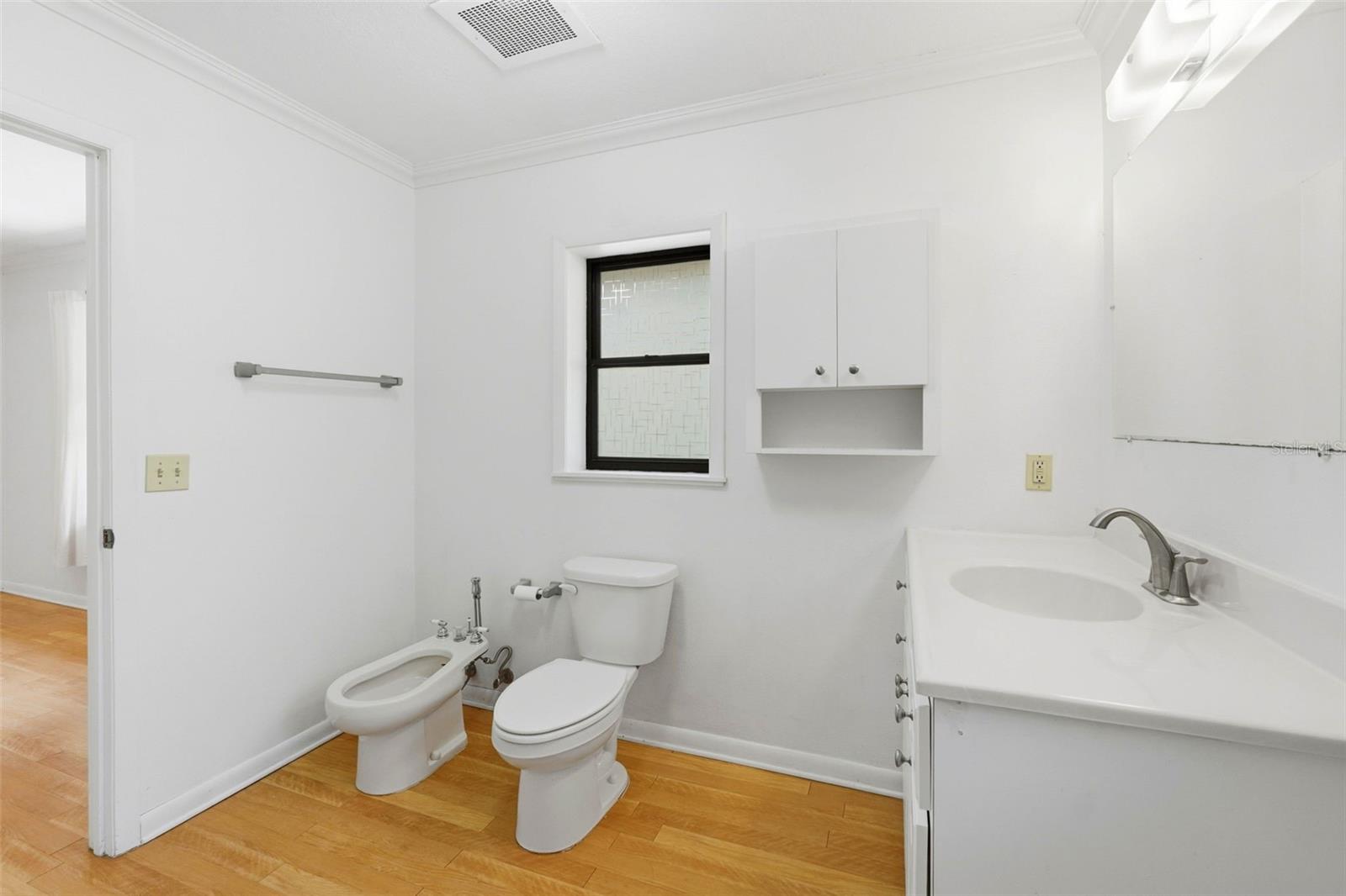 Image 20 of 29 For 5505 Cr 634s