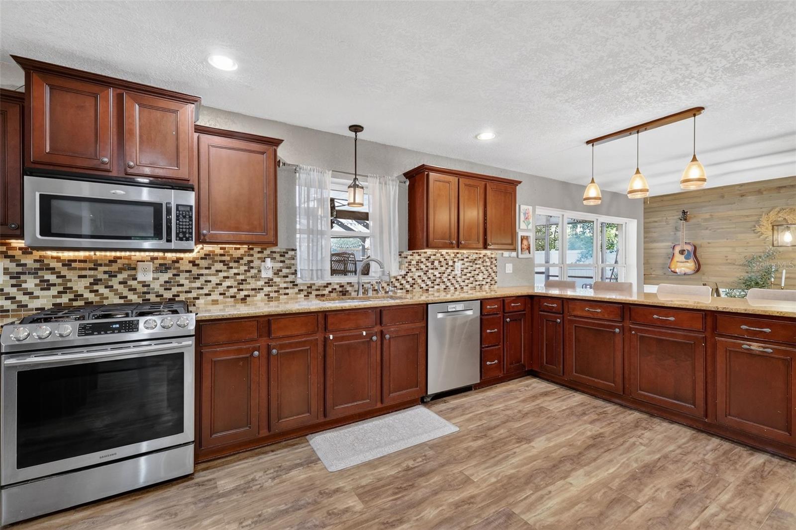 Image 9 of 52 For 14165 26th Terrace