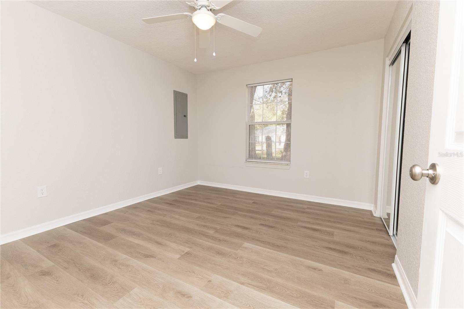 Image 18 of 26 For 4438 Calamondin Street