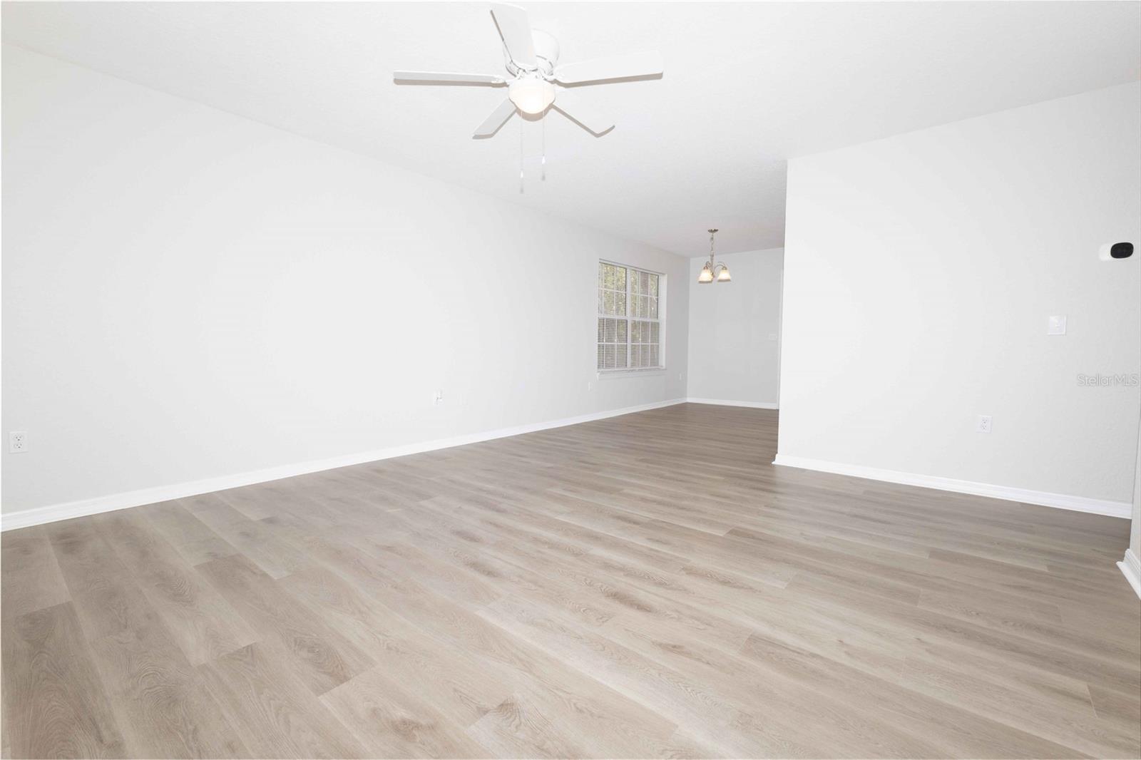 Image 6 of 26 For 4438 Calamondin Street