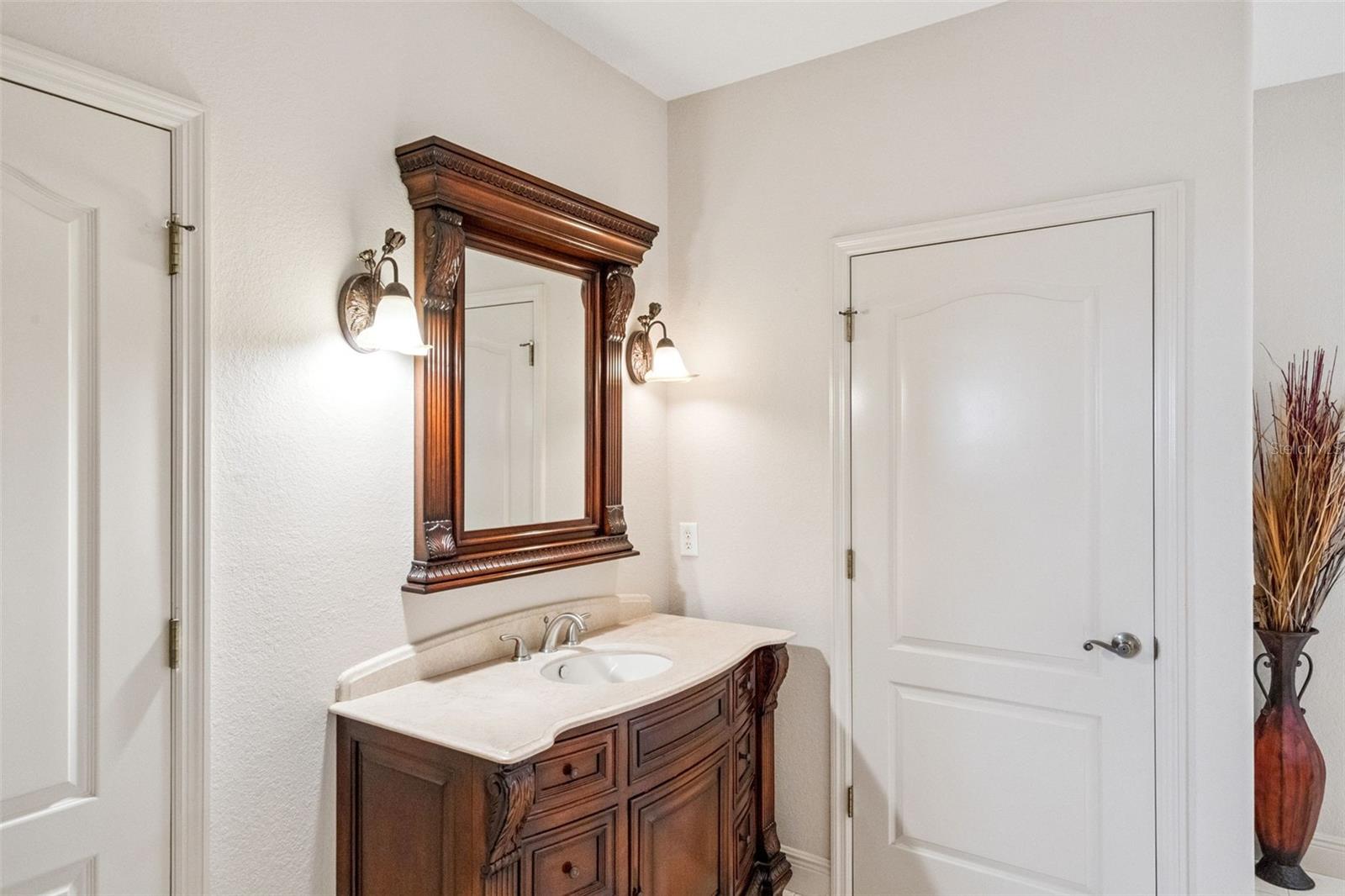 Image 29 of 56 For 19949 Buckhill Road