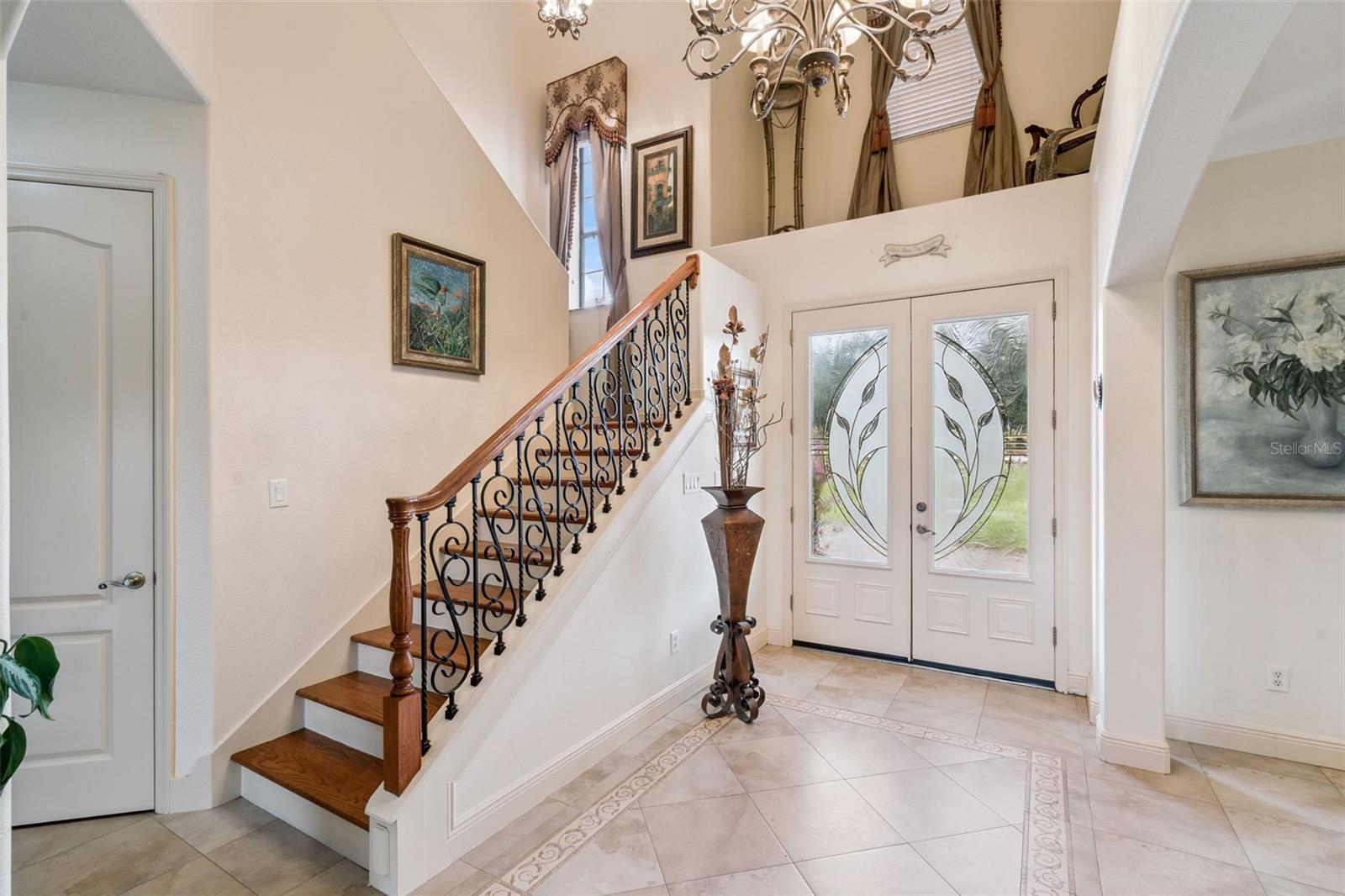 Image 4 of 56 For 19949 Buckhill Road