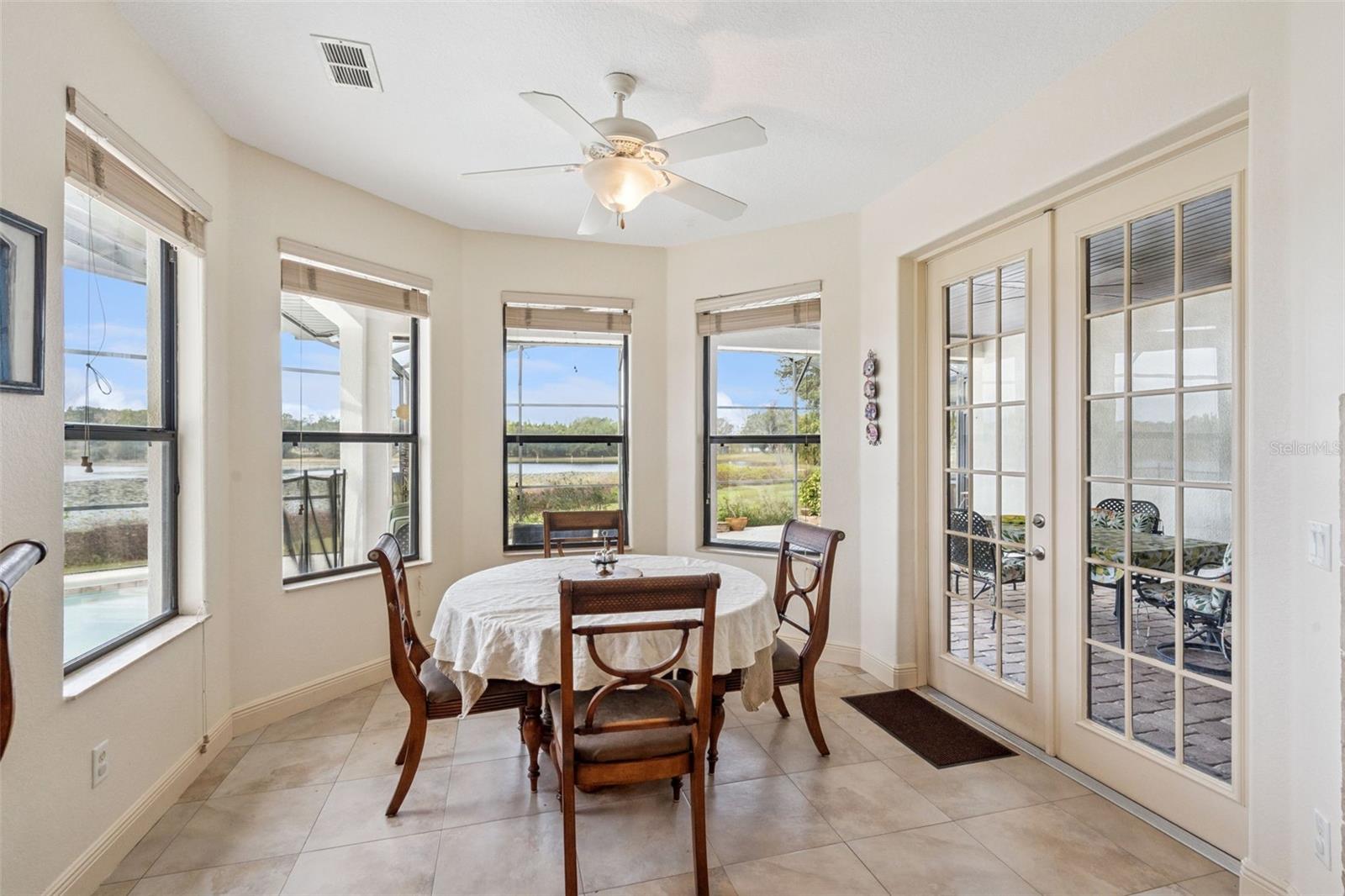 Image 8 of 56 For 19949 Buckhill Road