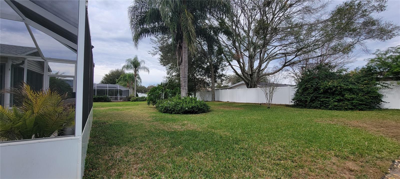 Image 27 of 37 For 16902 96th Chapelwood Circle