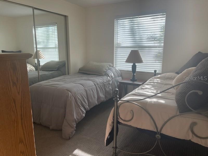 Image 20 of 35 For 91 N Bobwhite Rd