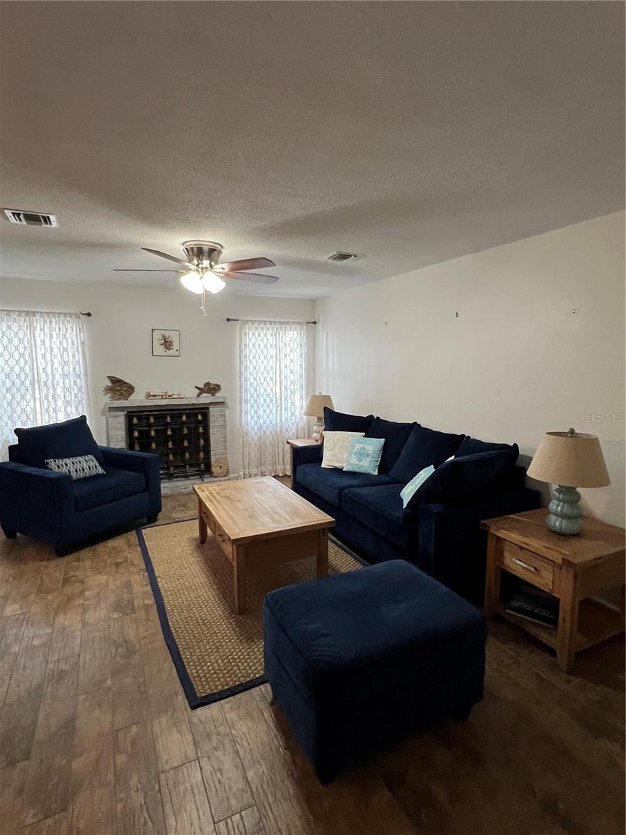 Image 17 of 19 For 36338 Spring Lake Boulevard