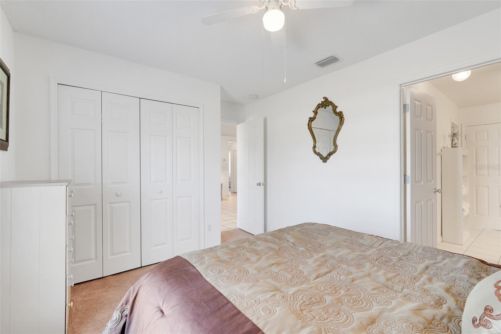 Image 17 of 35 For 5040 Pine Needle Drive