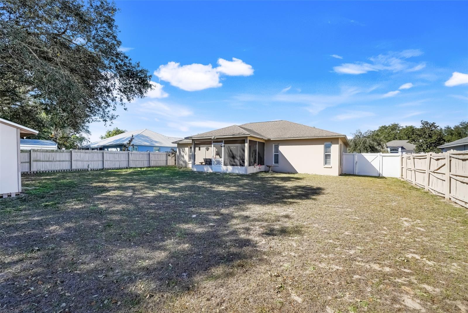 Image 28 of 35 For 5040 Pine Needle Drive