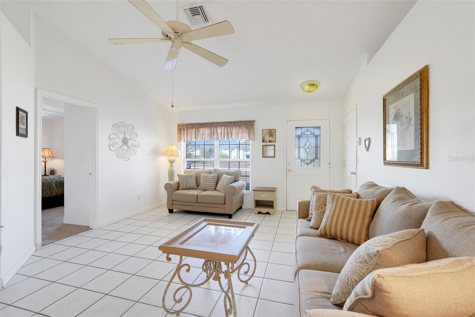 Image 5 of 35 For 5040 Pine Needle Drive