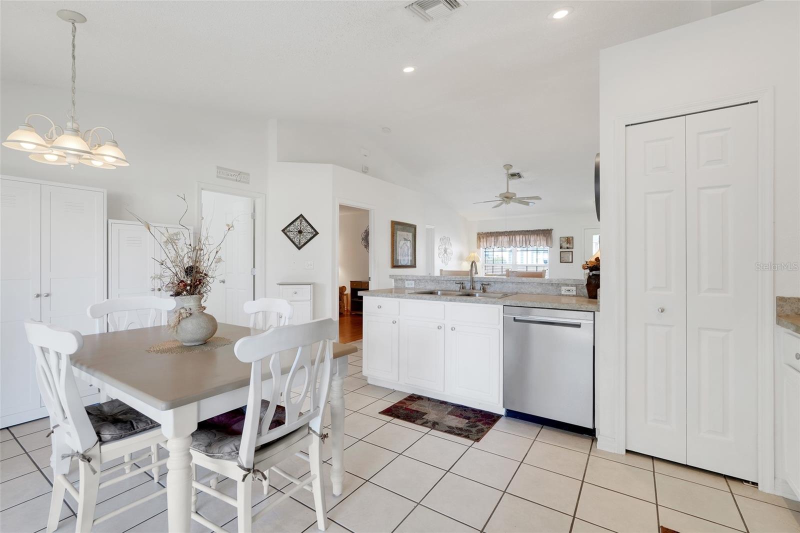 Image 8 of 35 For 5040 Pine Needle Drive