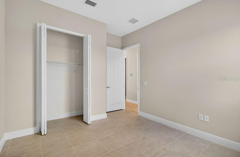 Image 22 of 50 For 8592 Hempstead Way