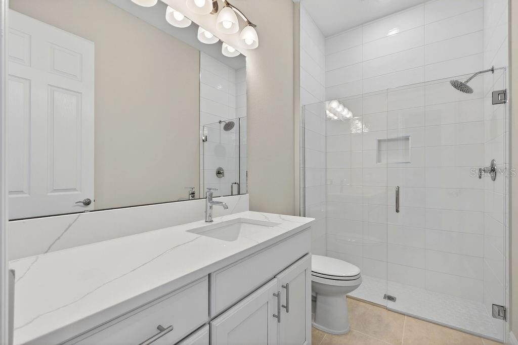 Image 27 of 50 For 8592 Hempstead Way