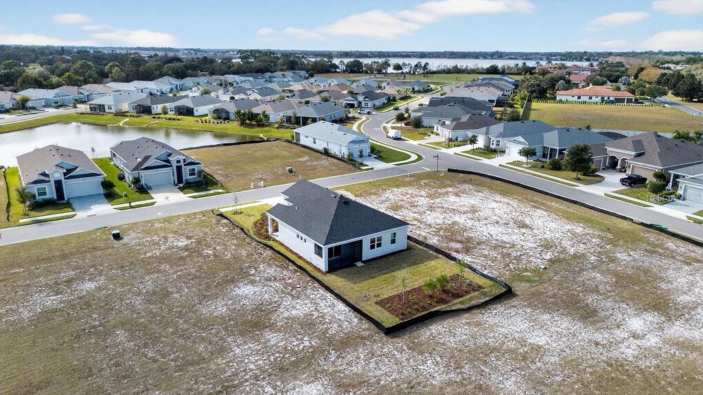 Image 37 of 50 For 8592 Hempstead Way