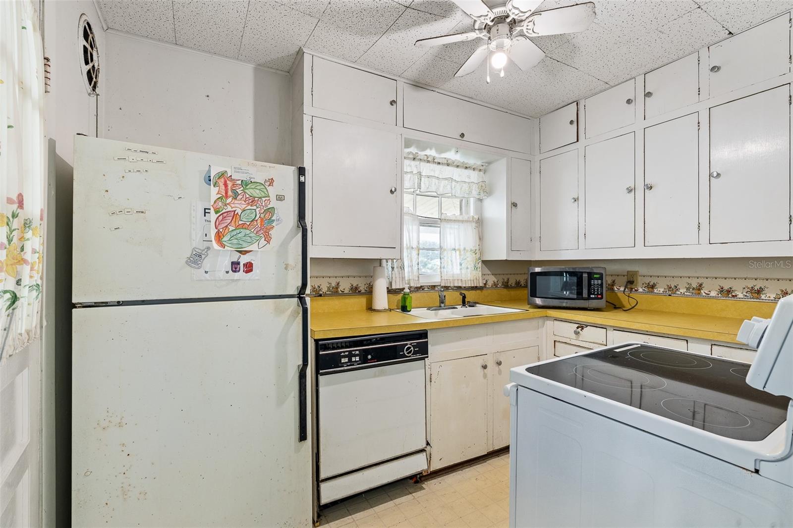 Image 24 of 70 For 470 Ogden Avenue