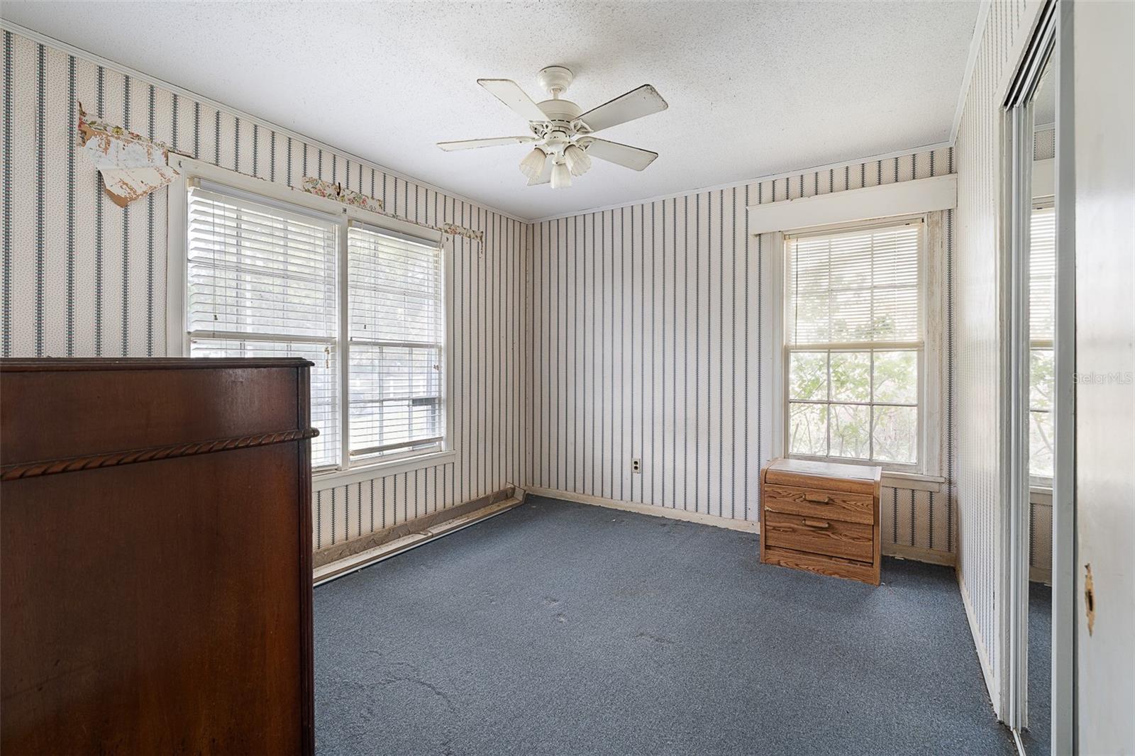 Image 34 of 70 For 470 Ogden Avenue