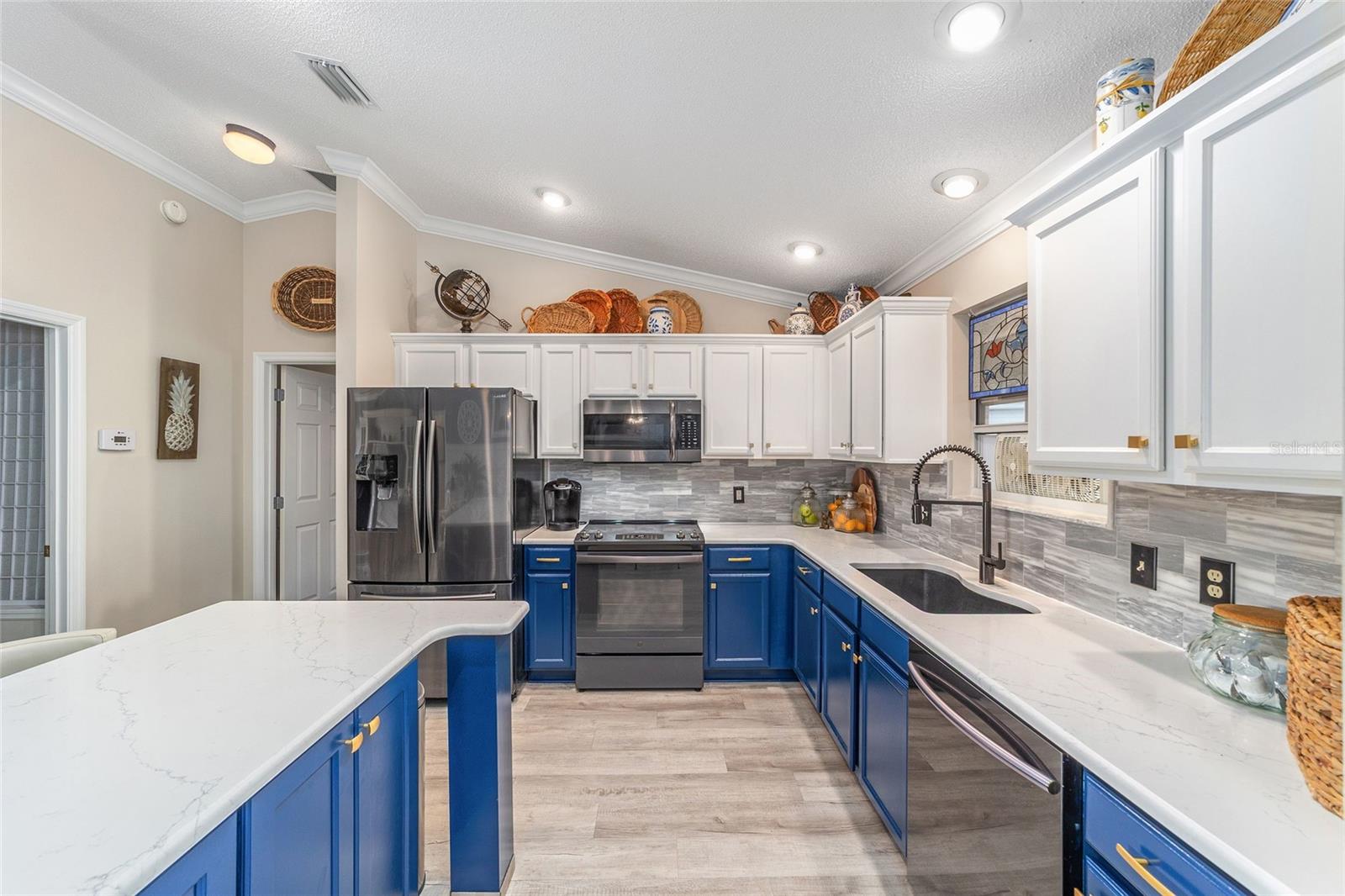 Image 16 of 30 For 1647 Scotch Pine Way