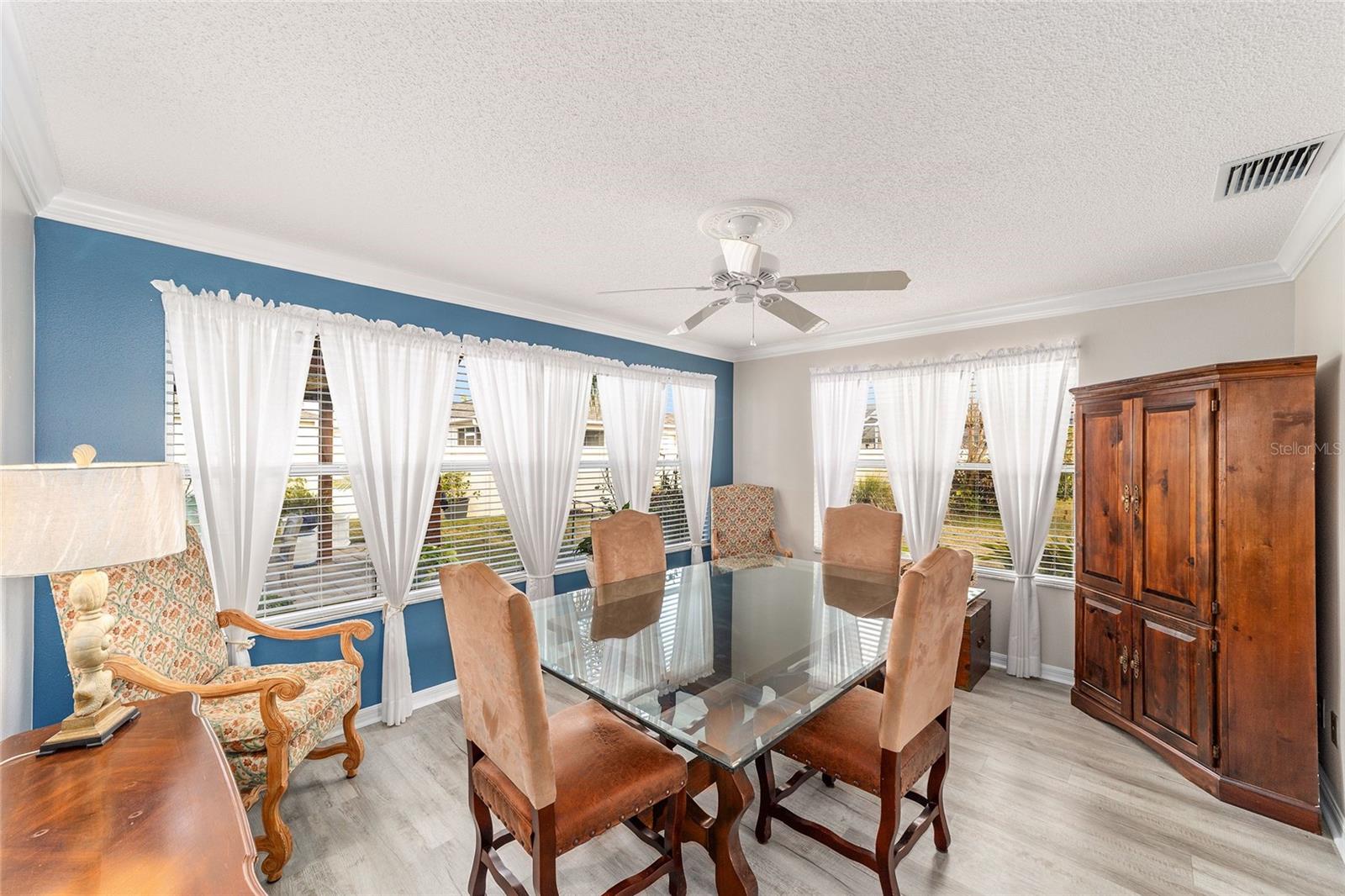 Image 23 of 30 For 1647 Scotch Pine Way