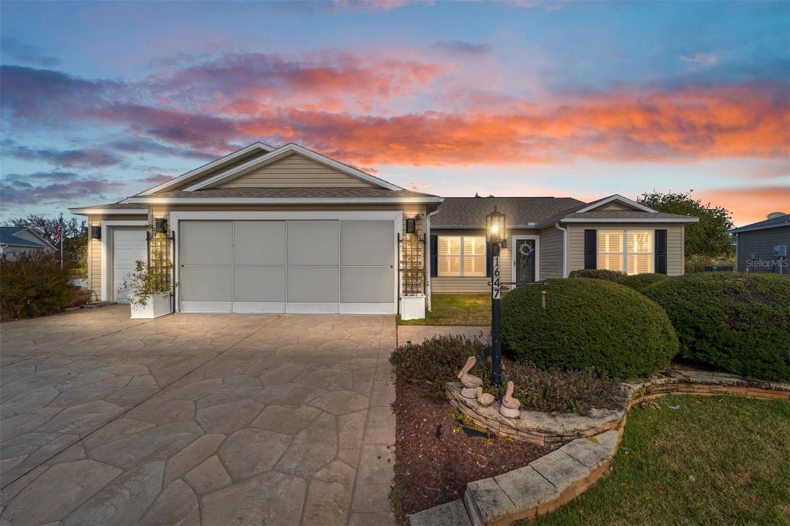 Image 28 of 30 For 1647 Scotch Pine Way