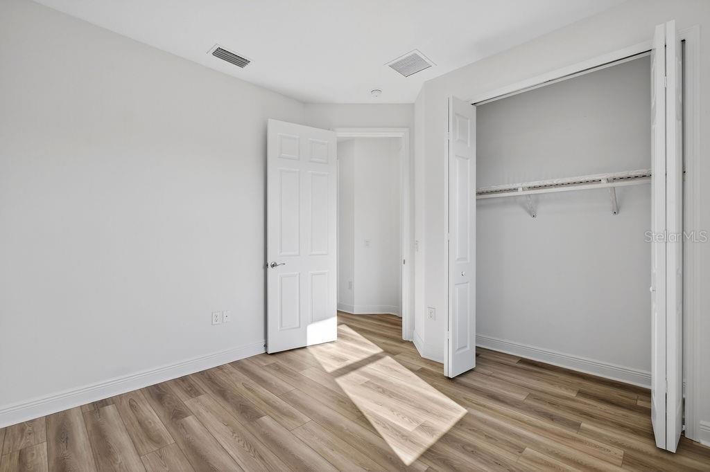 Image 22 of 51 For 3951 Kennebunk Loop