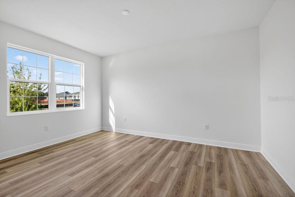 Image 28 of 51 For 3951 Kennebunk Loop