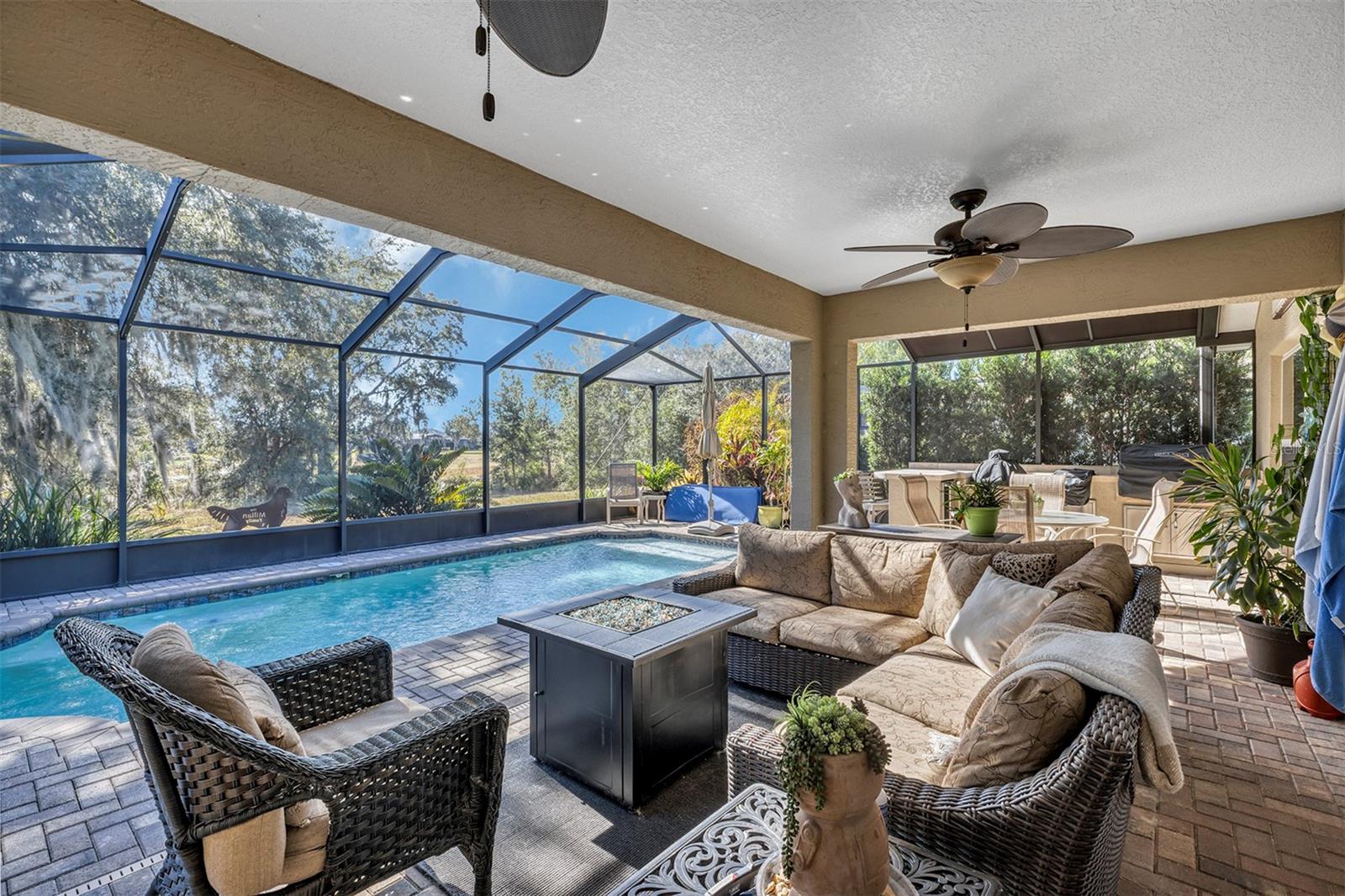 Image 22 of 52 For 26535 Manassas Drive