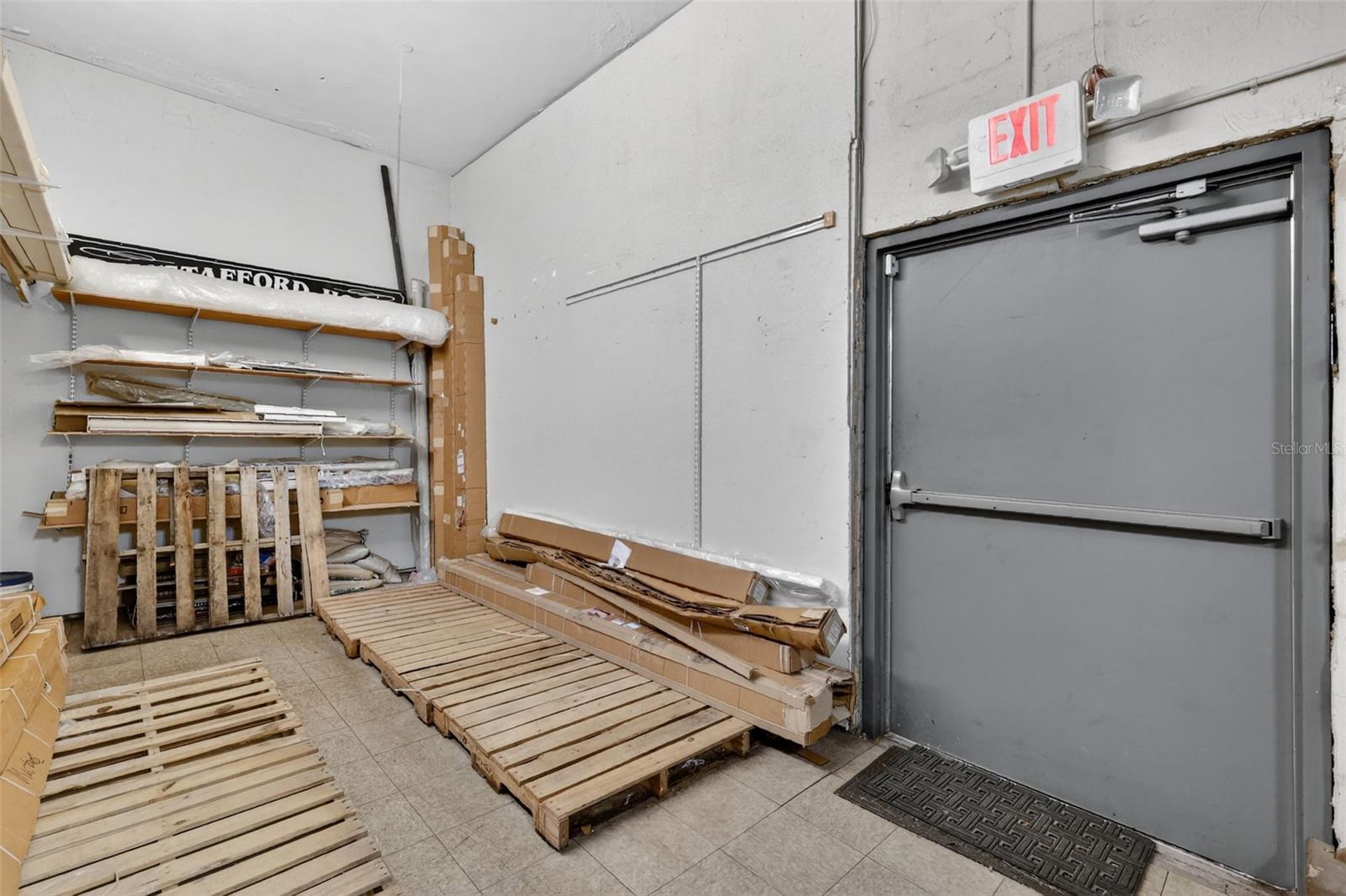 Image 24 of 34 For 103 Main Street